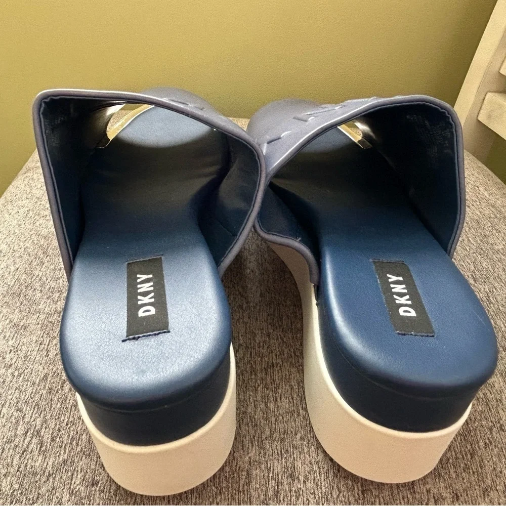 DKNY Slip-on Platform Mule‎ Sandals Sz 10